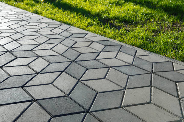 Best Driveway Resurfacing Pavers  in East Dubuque, IL