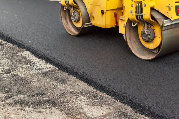 Best Residential Driveway Paver Services  in East Dubuque, IL